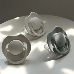 Hot Difrax LOVI Prime Fopspeen 6-18 maanden Coconut/Ivory