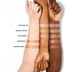 Discount e.l.f. Halo Glow Silky Powder Highlighter Soft Pearl Era