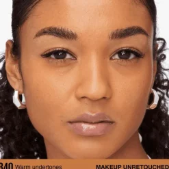 Clearance Maybelline New York Superstay Lumi Matte Foundation 35ML 340