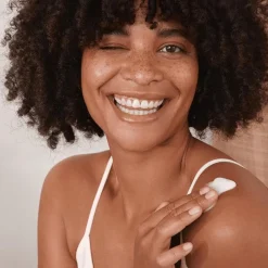 Clearance NIVEA Repair & Care Intensief Hydraterende Body Lotion 250 ML