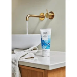 Clearance Therme Aqua Wellness Shower Satin 200 ML